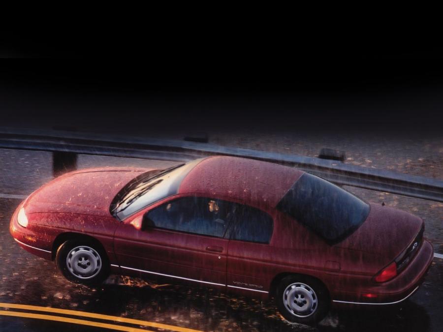  Chevrolet Monte Carlo 1995 года  (фото 8 из 16)